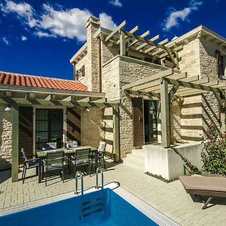 Stone Zegna Villa Ližnjan