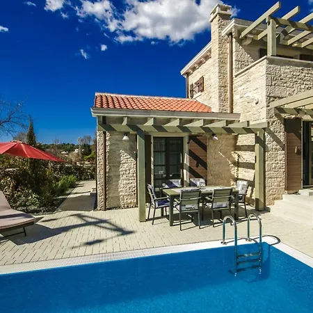 Villa Stone Zegna *