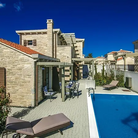 Villa Stone Zegna Ližnjan