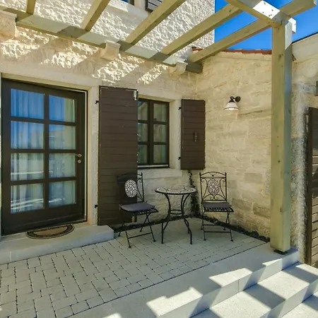Villa Stone Zegna *